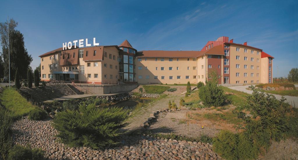 Rehe Hotel Tartu Buitenkant foto